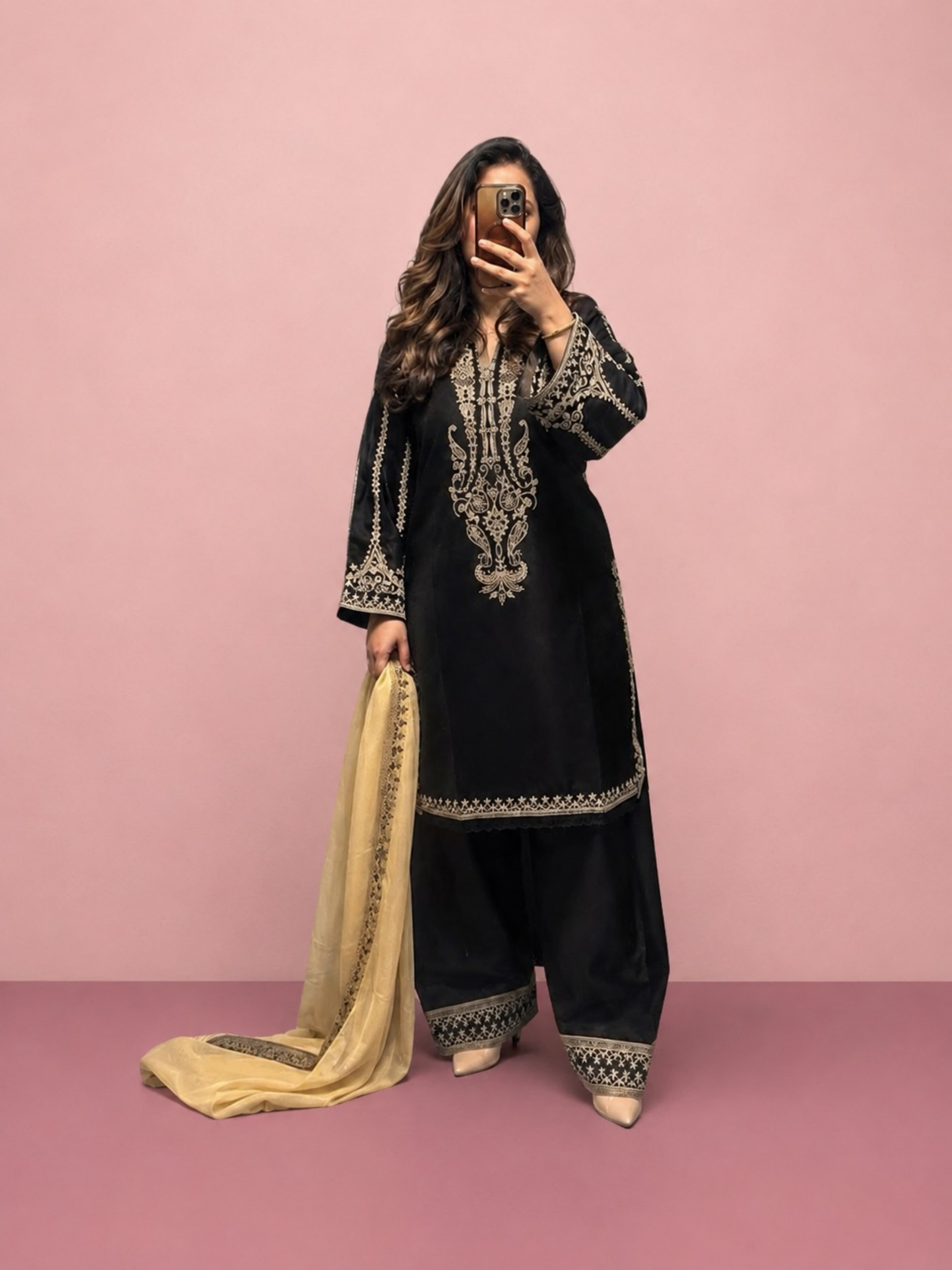 U125 Viral Premium Linen Farshi Suit | Traditional Embroidered | Everyday UK Wear Pakistani Indian image 2